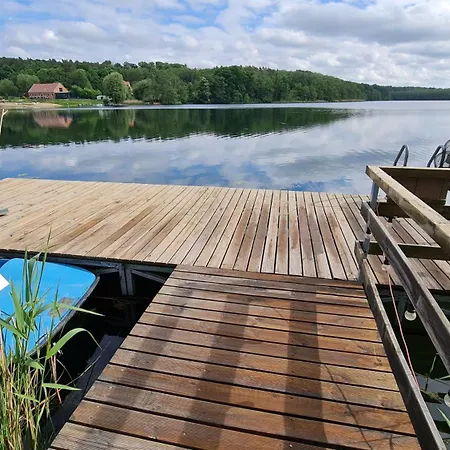 Holiday home Nad Jeziorem Prusim